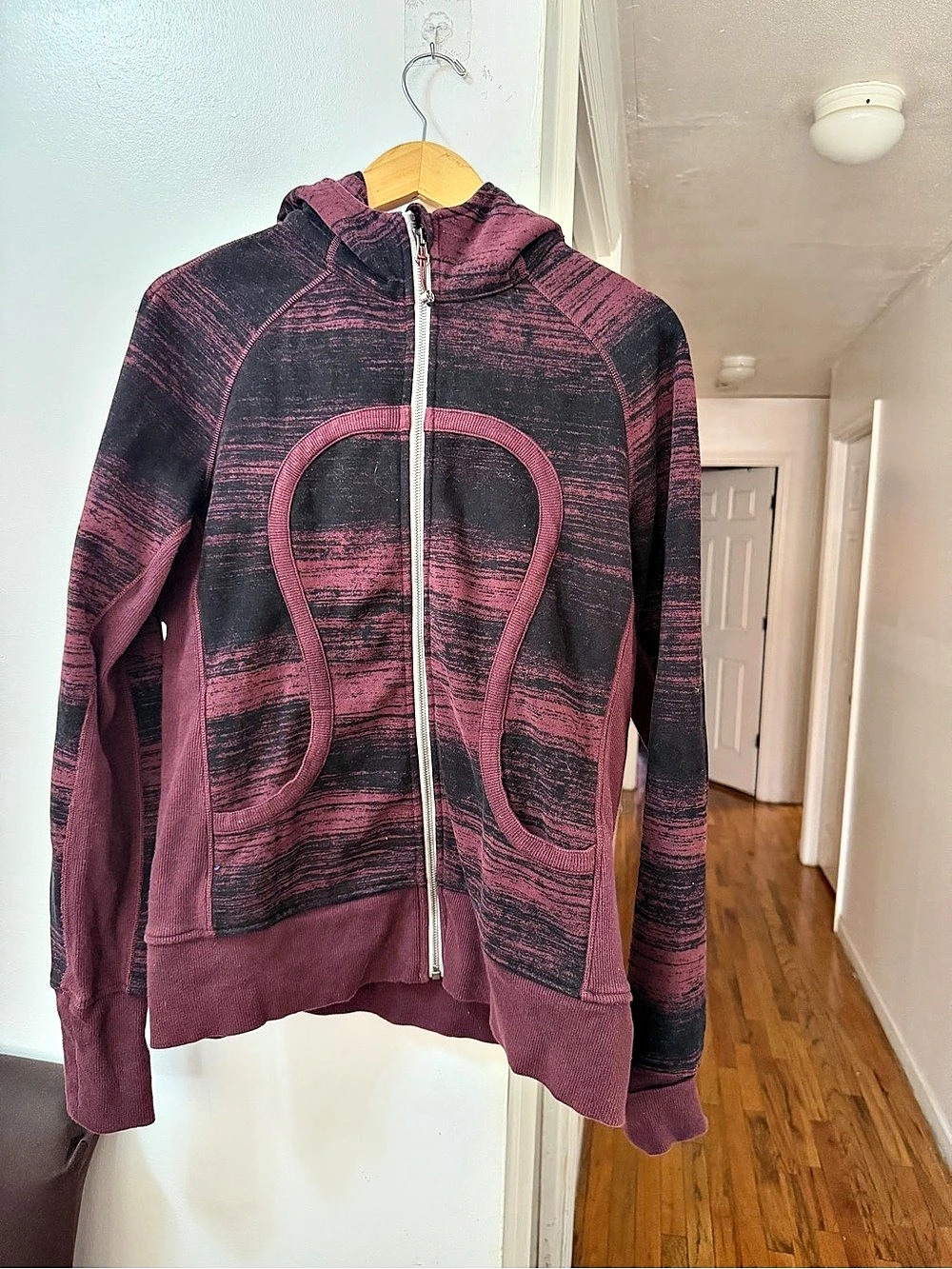 lululemon Scuba Hoodie Abstract Zip-Up Hoodie Purple & Black Size 12
